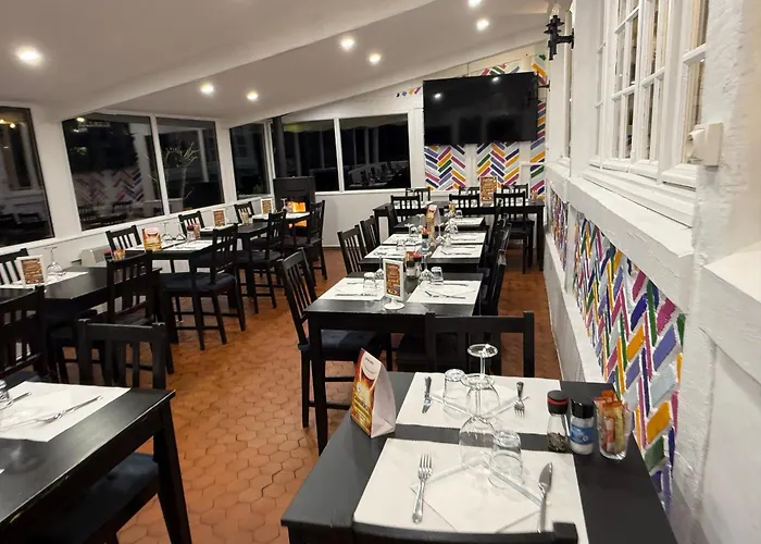 Logis - Hotel Et Restaurant La Mire