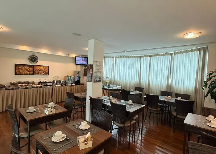 Master Plaza Hotel