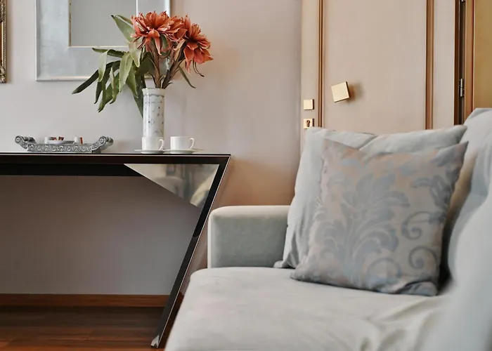 Le Bijou Luxury Rooms & Suites