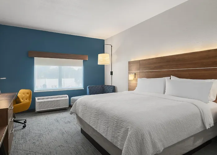 Holiday Inn Express Melbourne West By Ihg