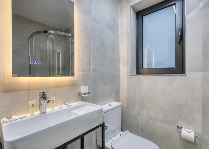 Onyx Hotel