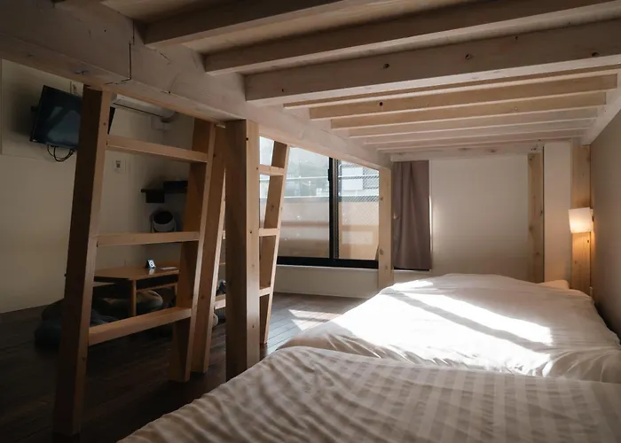 Condominium Mirahakone