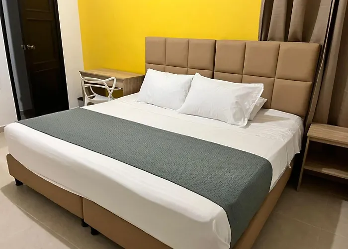 Hotel Cataluna Pereira