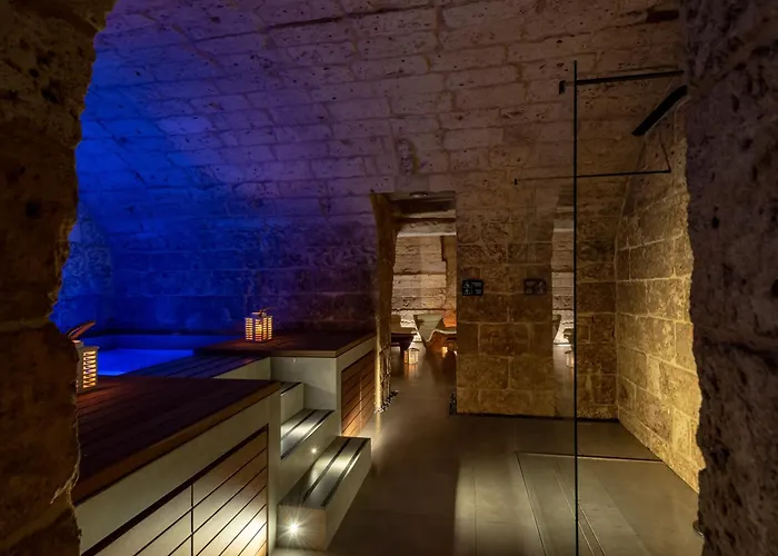 Vis Urban Suites & Spa - Boutique Hotel