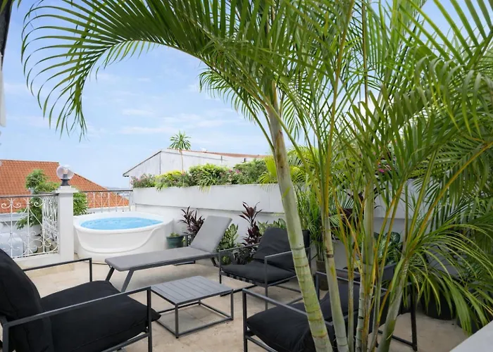 Amazinn Places Private Rooftop And Jacuzzi IX