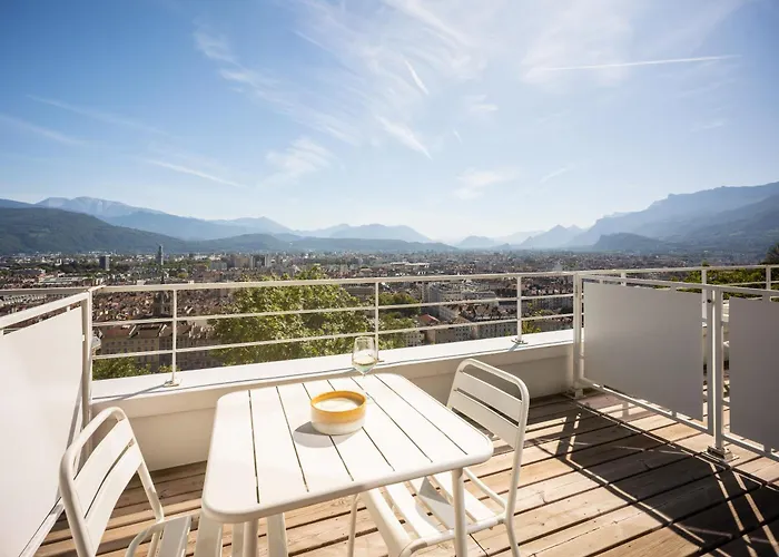 The Babel Community Hôtel - Grenoble Bastille
