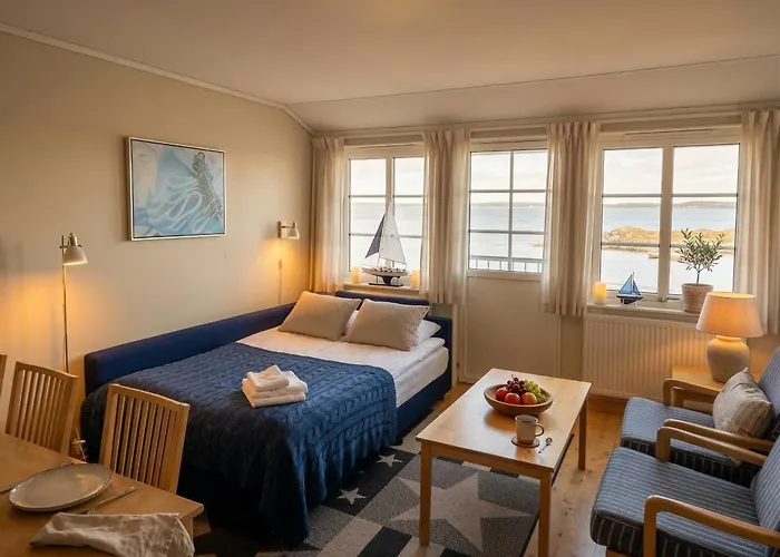 Ekenaes Havshotell Koster