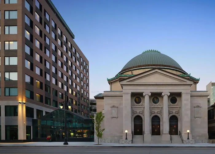 Ac Hotel By Marriott Detroit At The Bonstelle