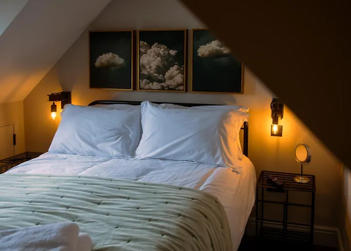 Stay At Plattens