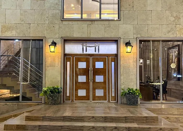 Brava Hotel