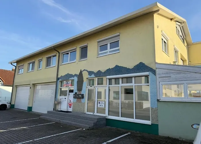 Hayat Hotels & Apartments