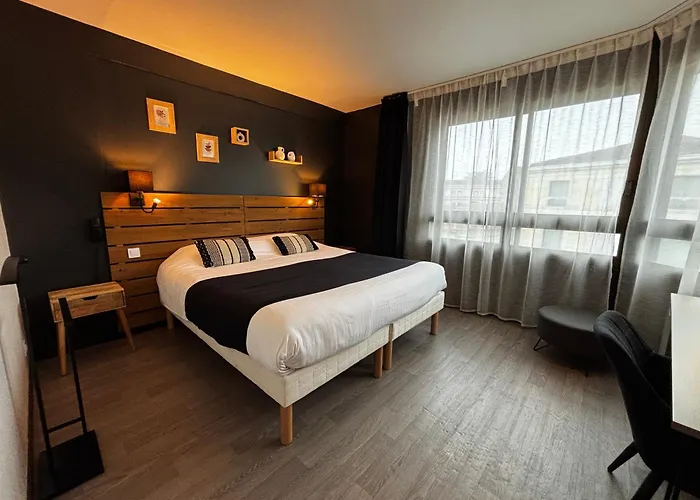Hotel Le Valois, Cognac Centre