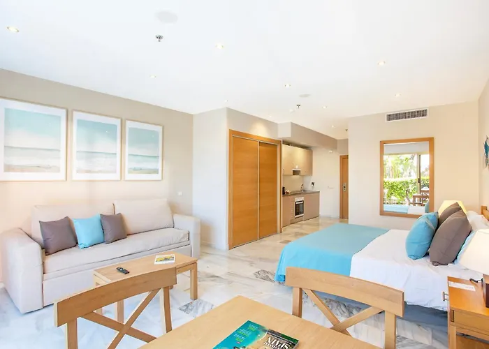Sunset Beach Club Hotel Apartments