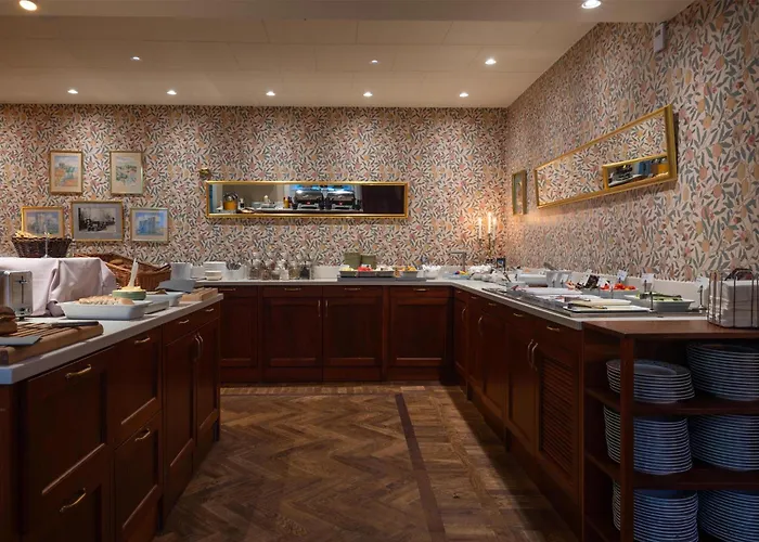 Best Western Strand Hotel