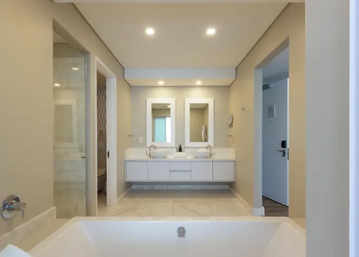 Views Boutique Hotel & Spa