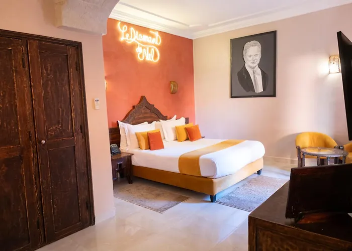 Oscar Hotel By Atlas Studios