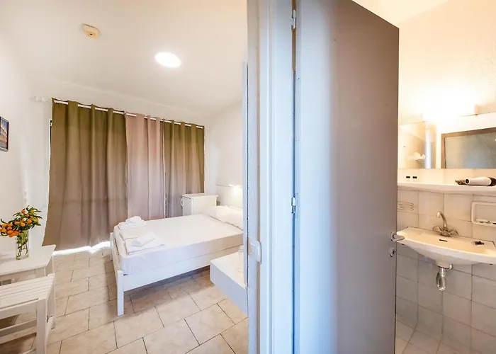 Le Mirage Hotel