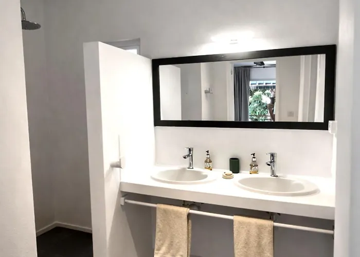 Sous Le Badamier Quiet Boutique Hotel With Pool Near Grand Baie