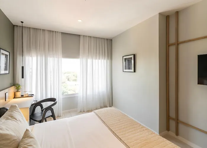 The Hub Urban Hotel