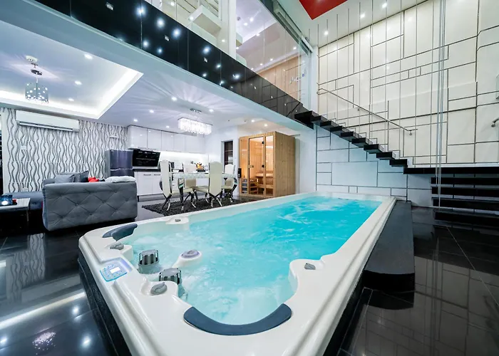 Luks Lofts Hotel & Residences