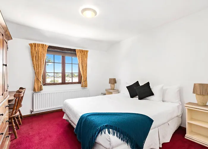 The Honest Lawyer, An Ascend Collection Hotel Nelson