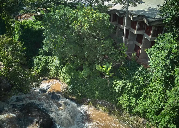 Villa Rock Stop Falls Gigiri