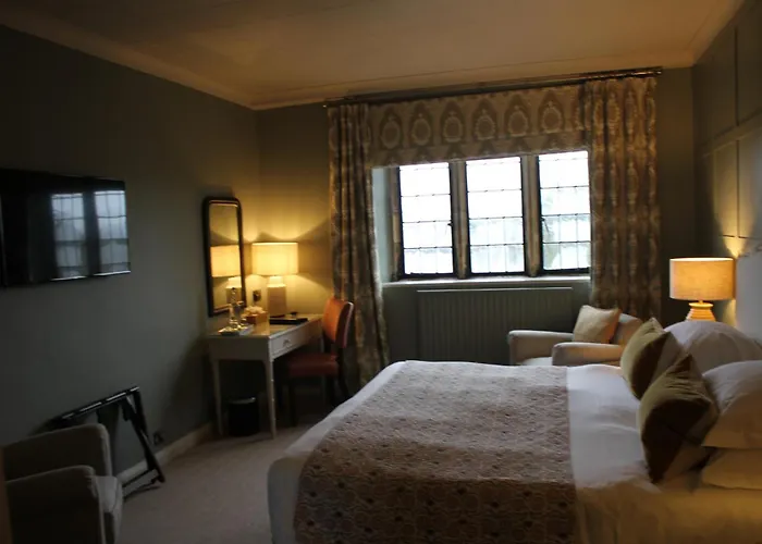 Castle Hotel