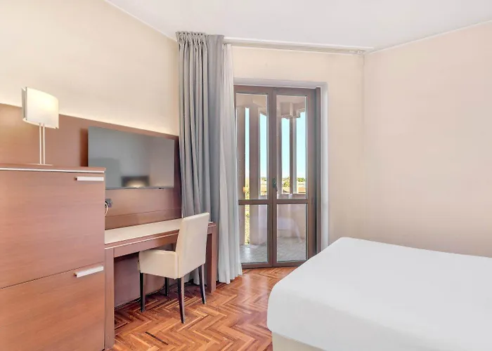 Hotel Habitat