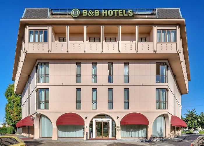 Hotel Habitat