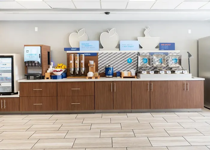 Holiday Inn Express Hotel & Suites Anderson By Ihg