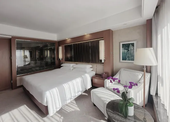 Beijing International Hotel