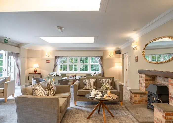 Briery Wood Hotel