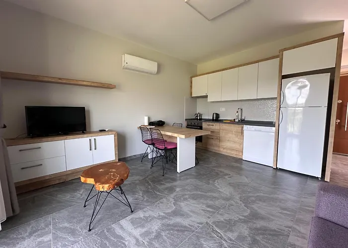 Nima apart otel datça