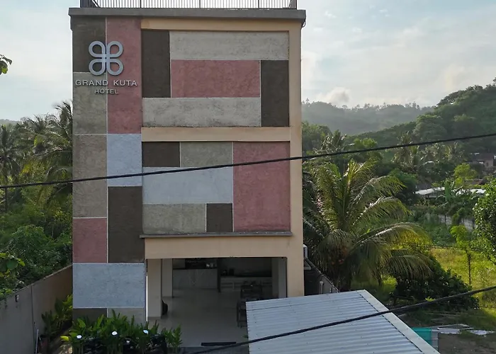 Grand Kuta Hotel Lombok - Pool - 43 Inch Google Tv - Strong 60Mbps Wifi - New Enhanced Management