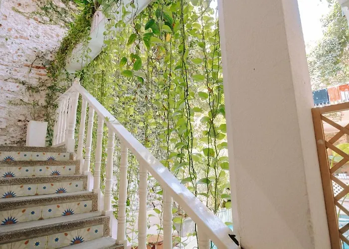 Casa Zahri Boutique Hostel