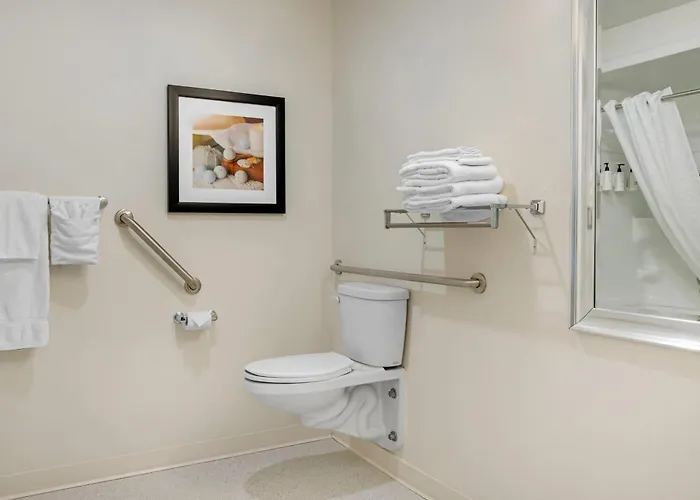 Amsterdam Inn & Suites, An Ascend Collection Hotel