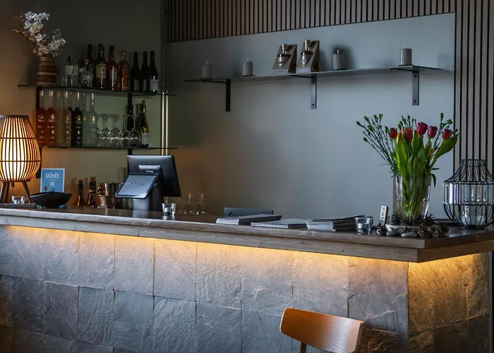 Postmaster Hotel