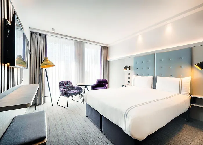 Premier Inn Hamburg City Klostertor