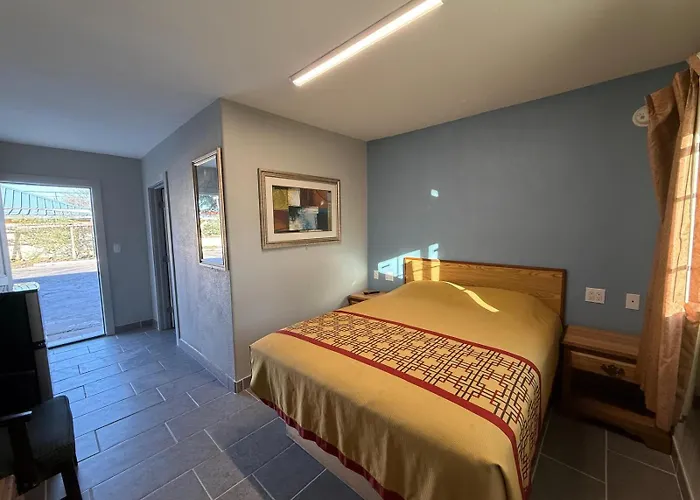 Bel-Air Motel