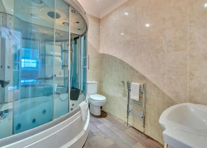 White Waters Hotel & Spa Llangollen