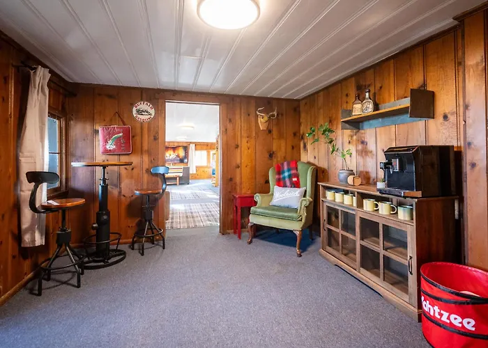The Woodsman Lodge