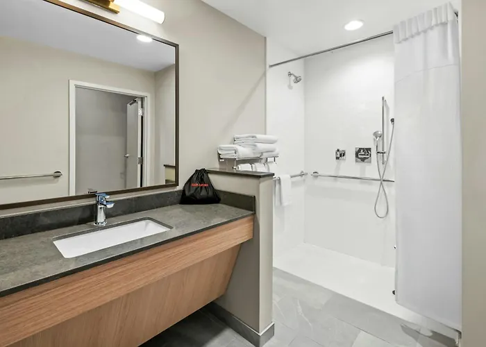 Fairfield By Marriott Inn & Suites Emporia