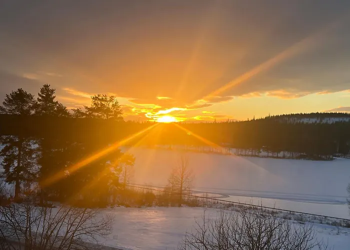Lantlivlodge I Oesterjoern -Herrgard