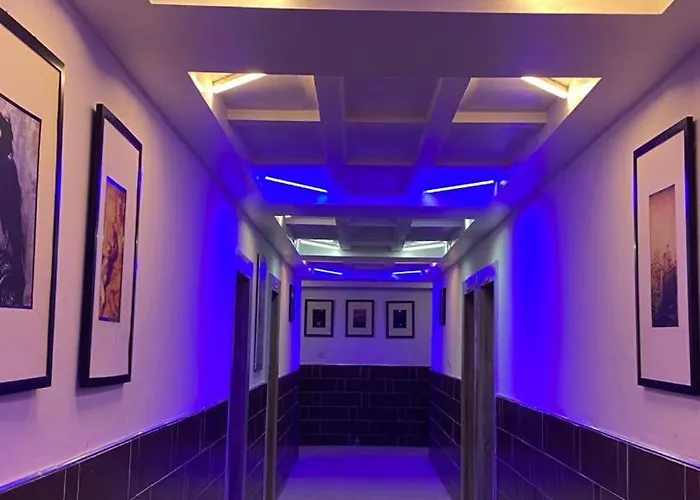 Ch Signature Hotel