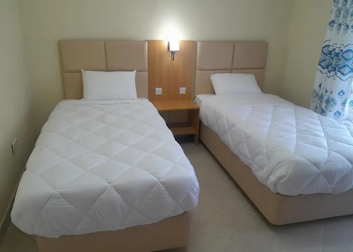 Oloitoktok Airstrip Resort - Amboseli