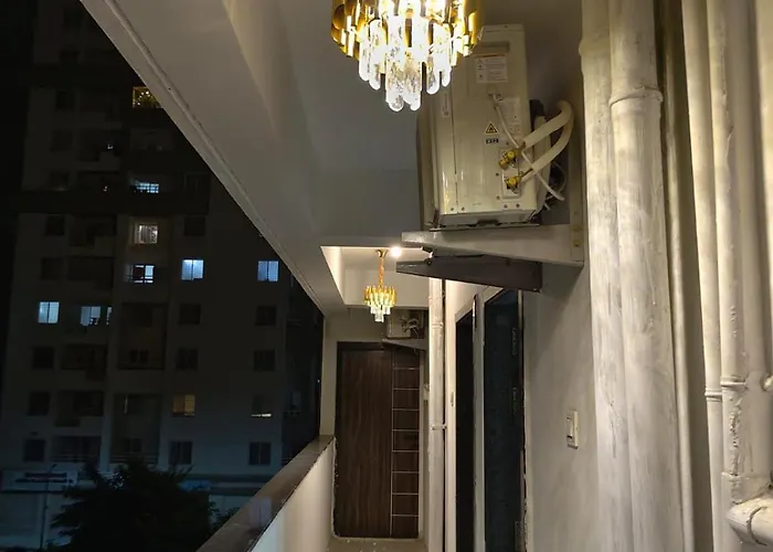 Ishwari'S Heights And Services
