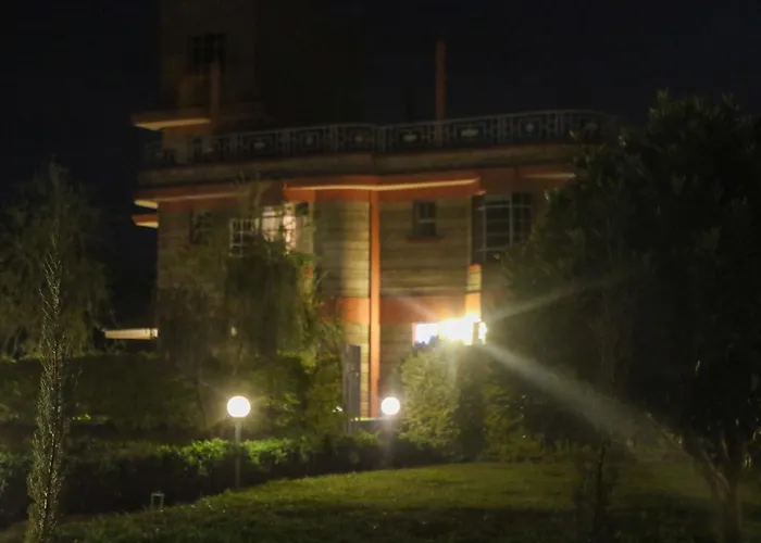 Paran Amboseli Resort