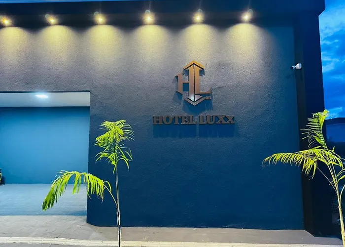Hotel Luxx