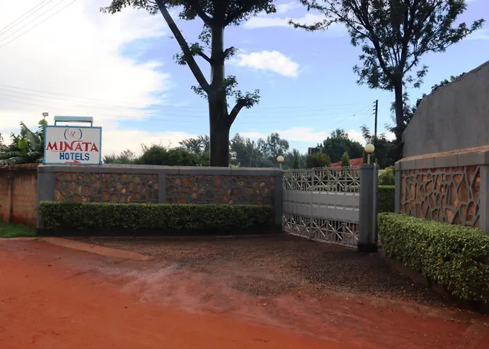 Minata Hotels