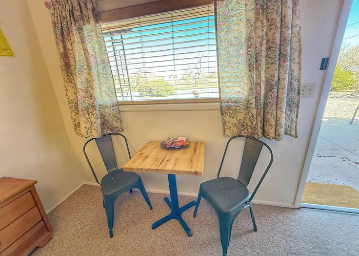 King Five Mokee Motel Pets Ok Shared Kitchen